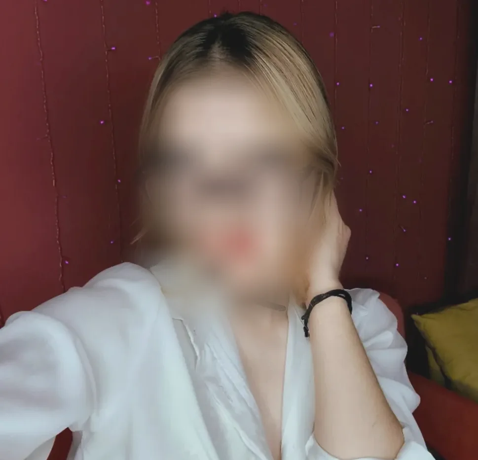 Meike, 22