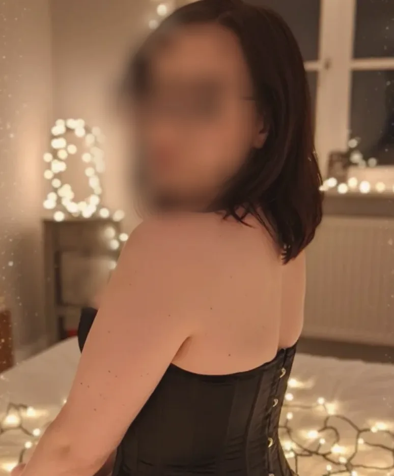 Melike, 34