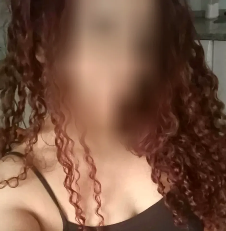 Sophie, 25